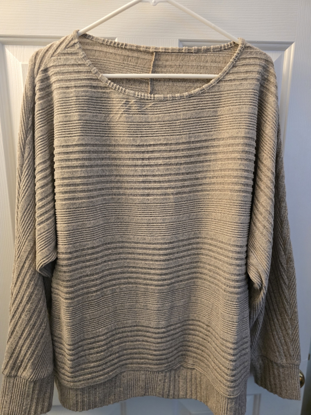 Neutral Ribbed Knit Sweater - Women - XXL
